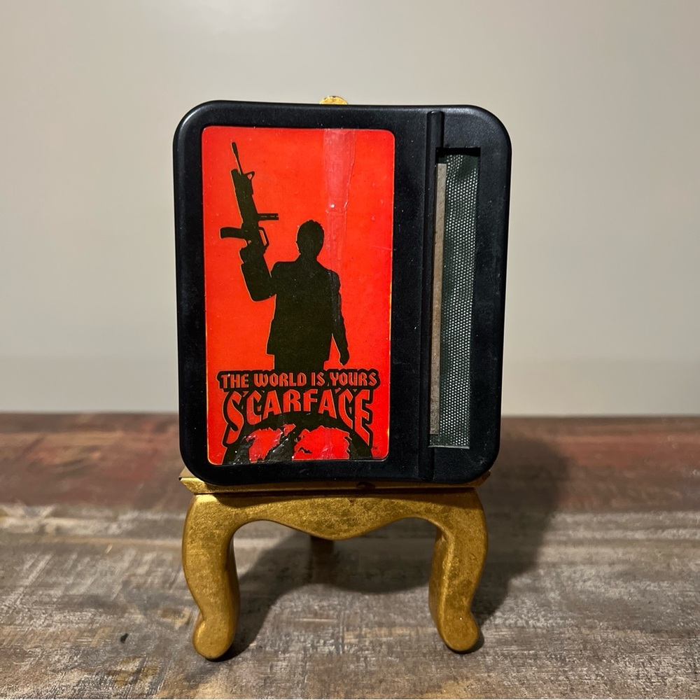 Scarface Cigarette Rolling Machine New🦄